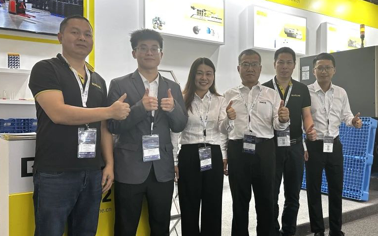 乐动_乐动（中国）亮相沙特橡塑展，智能互联引领未来
